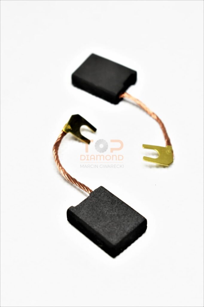 SZCZOTKA CELMA WĘGLOWA 6.2x16.0x20