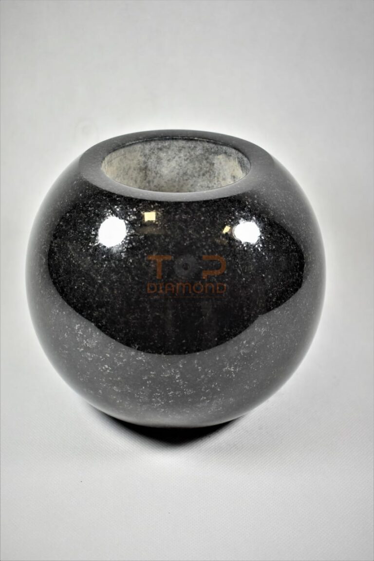 KULA GRANITOWA SZWED BEZ LUB Z PODSTAWKĄ