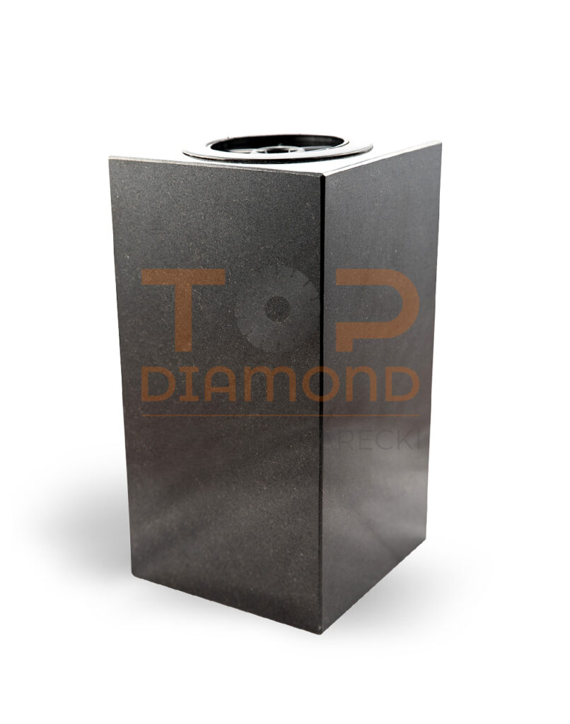 WAZON GRANITOWY KWADRATOWY CZARNY