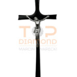 KRZYŻ Z WIZERUNKIEM MOSIĘŻNY ŚMIGŁO CZARNY - 40 cm Z WIZERUNKIEM